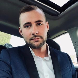 Meet your Posher, Taylor